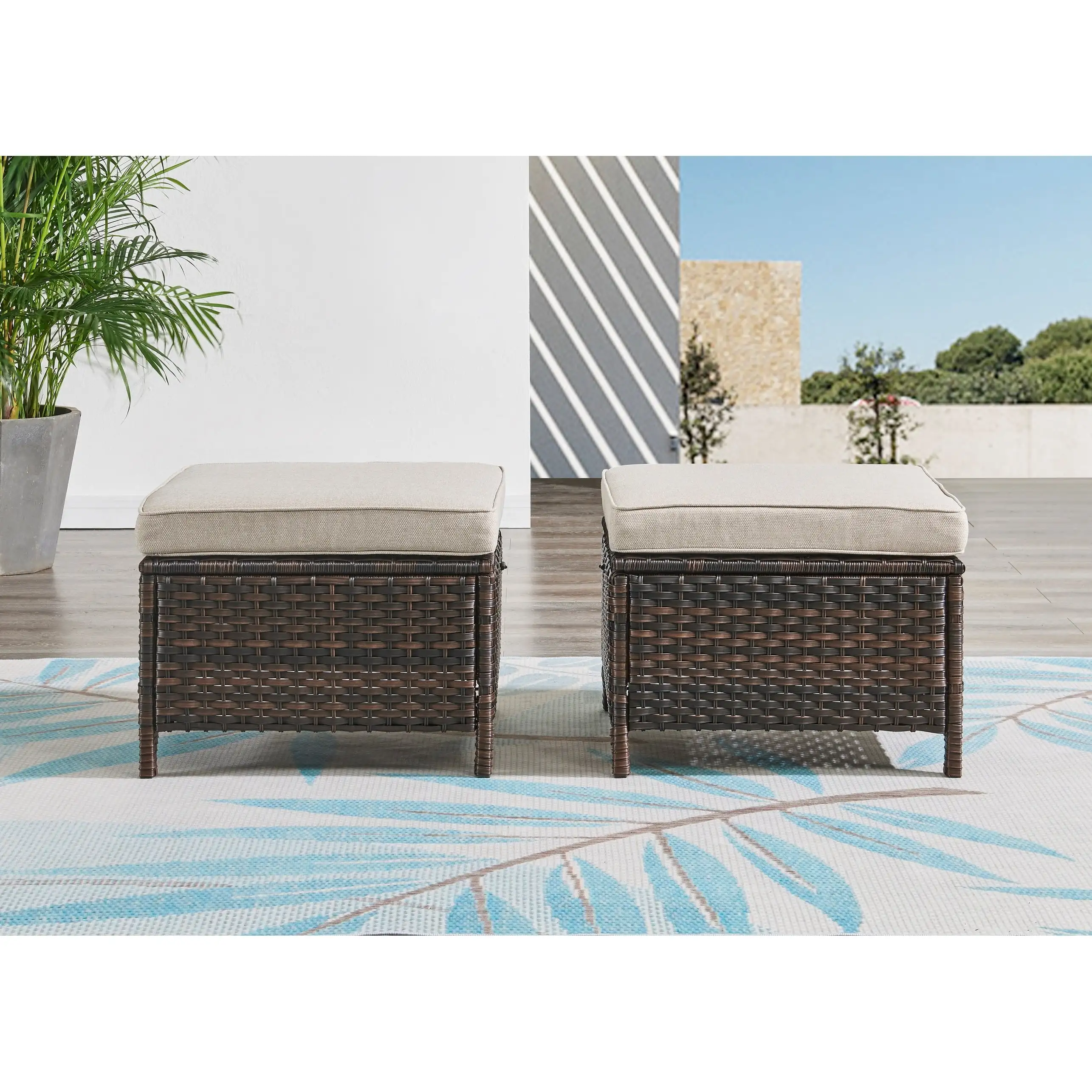 Pocassy 5-Piece Patio Furniture Wicker Chairs with Ottomans & Table Brown/Beige