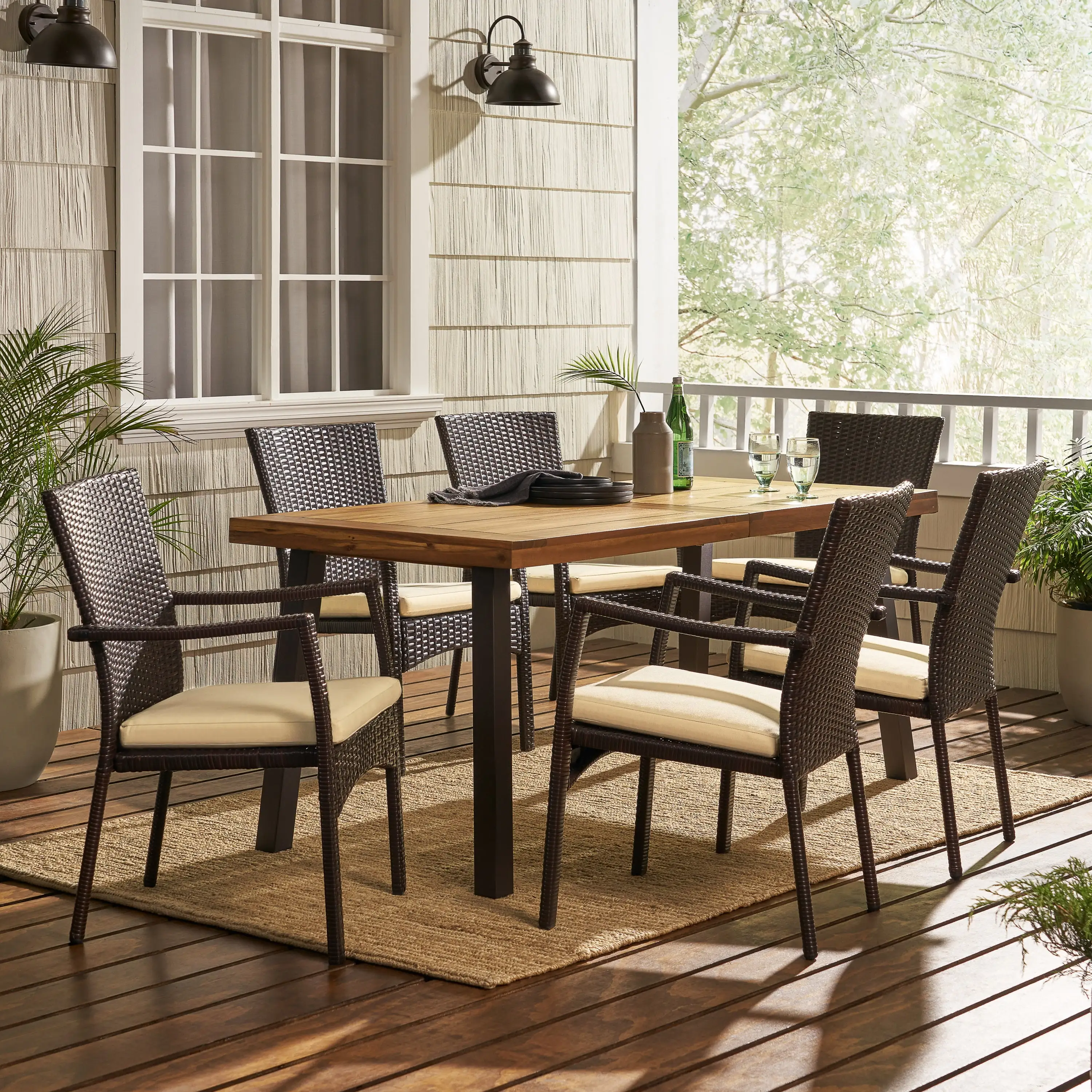 Rogers 7 Piece Outdoor Dining Set with Wood Table and Wicker Chairs. Natural Stained. Crme